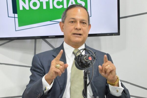 Guzmán Fermín responsabiliza a Abinader de consecuencias que pudiera tener el retiro de su seguridad personal