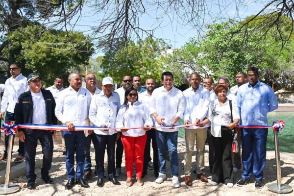 Turismo entrega renovado balneario Boca de Cachón en Jimaní para disfrute de visitantes