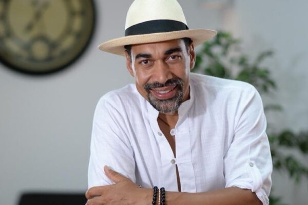 Oscar Abreu lidera encuesta con un 44% como favorito para dirigir el Colegio Dominicano de Artistas Plásticos (CODAP)
