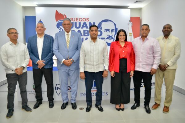 Ministro Kelvin Cruz anuncia Juegos Juan Pablo Duarte en Nueva York