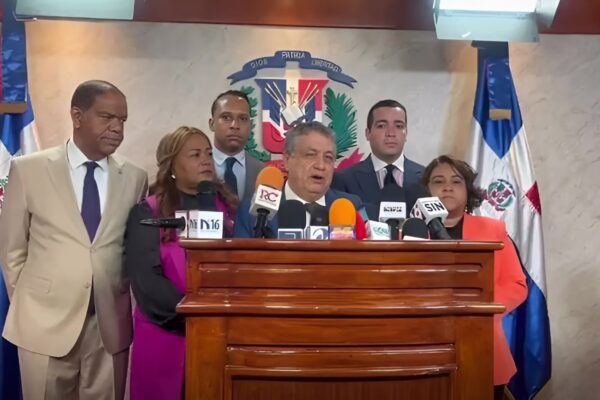 PLD denuncia presiones de la Fuerza del Pueblo para captar a su militancia