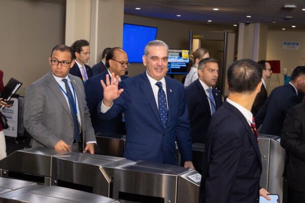 Presidente Abinader llega a la ONU para participar en la Asamblea General.