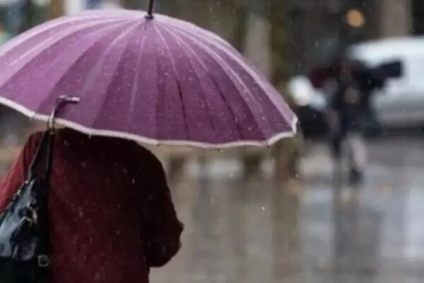 Vaguada se aleja pero una onda tropical se acerca