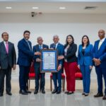 Senado reconoce al doctor José Garrido Calderón por su destacada trayectoria y valiosos aportes en beneficio de la medicina en el país