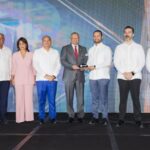 Productores de asfalto reconocen al doctor Leonardo Aguilera por su apoyo al desarrollo del sector