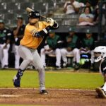 Águilas vencen a Estrellas 6-5 y mantienen su vuelo triunfal